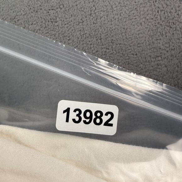 Vintage Calvin and Hobbes Shirt Mens XL White Washington DC God Jesus Tee - Picture 9 of 9